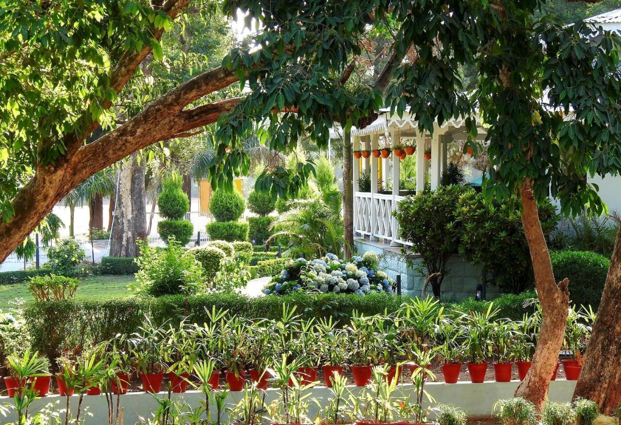 Greendale Resort Pachmarhī Exterior foto