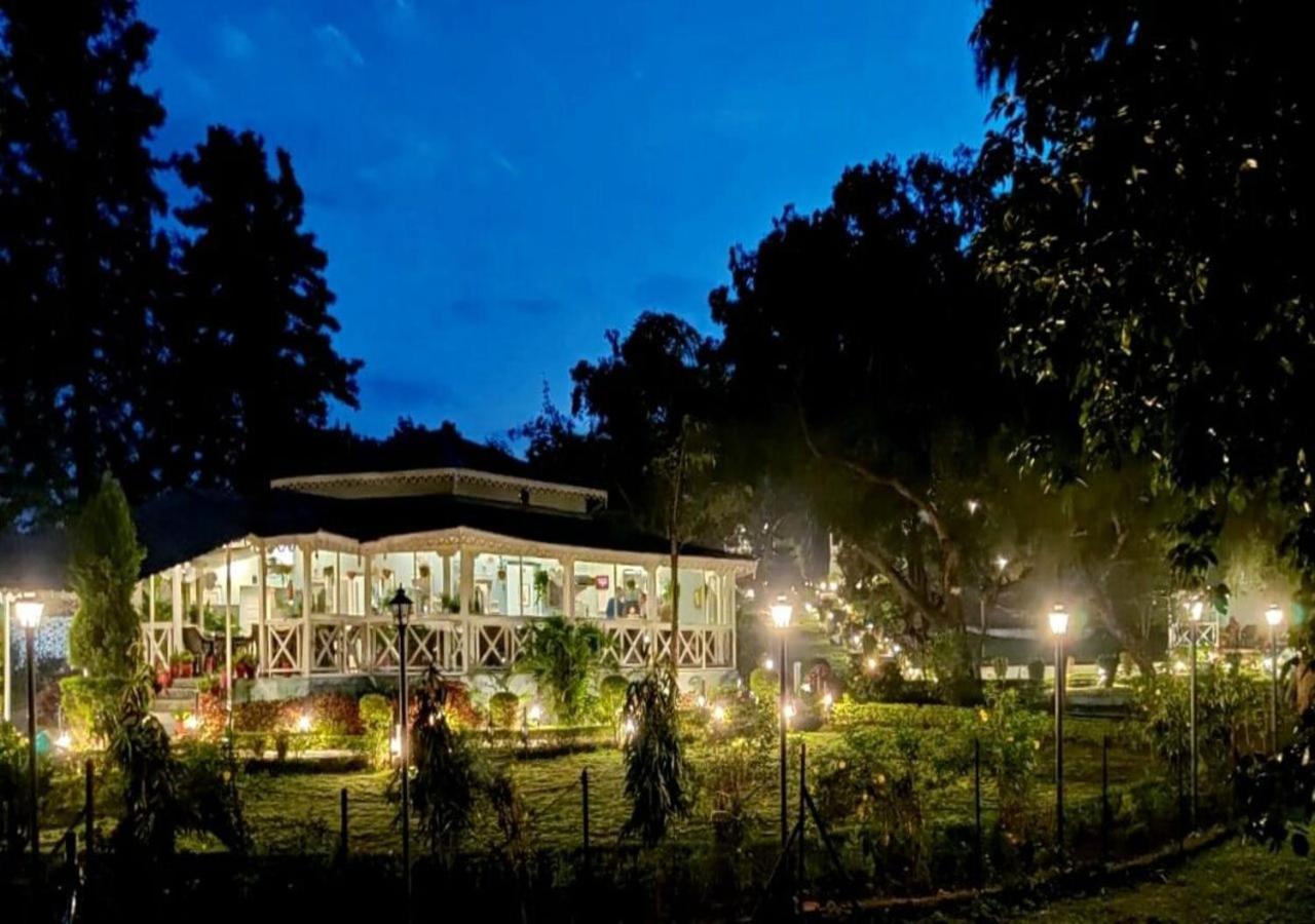 Greendale Resort Pachmarhī Exterior foto